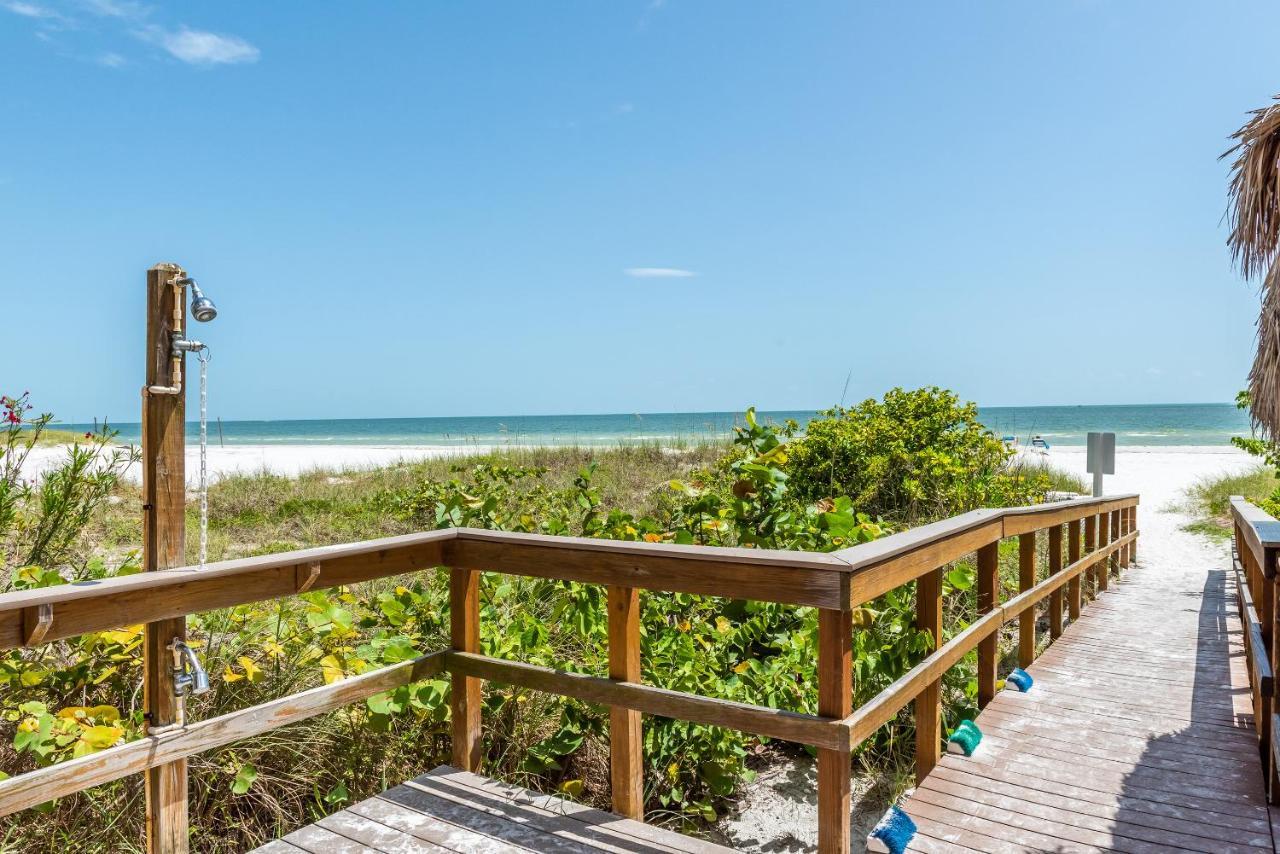 Casa Playa Beach Resort Fort Myers Beach Exterior photo